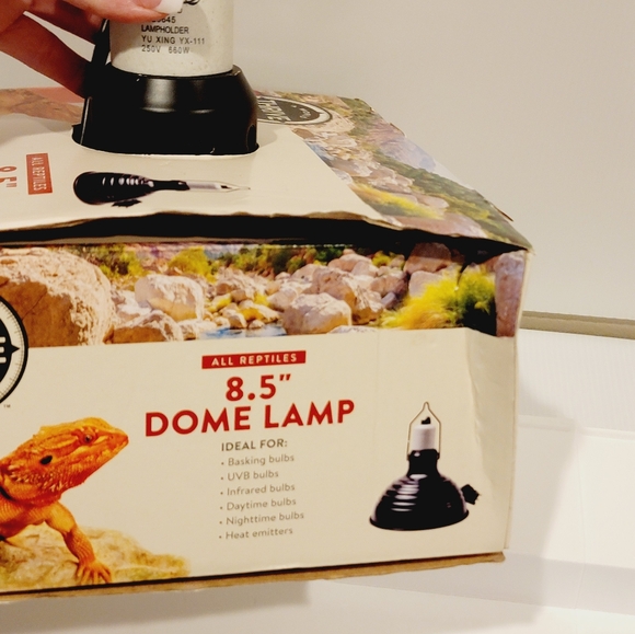 New Thrive 8.5" Dome Lamp 6ft Cord On/Off Switch 150 Watt All Reptiles- New-Open - Picture 6 of 7